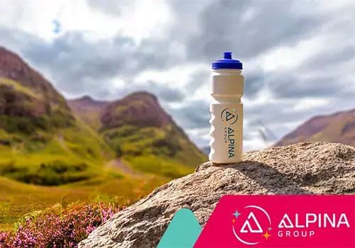 Drink bidon op berg samenwerking